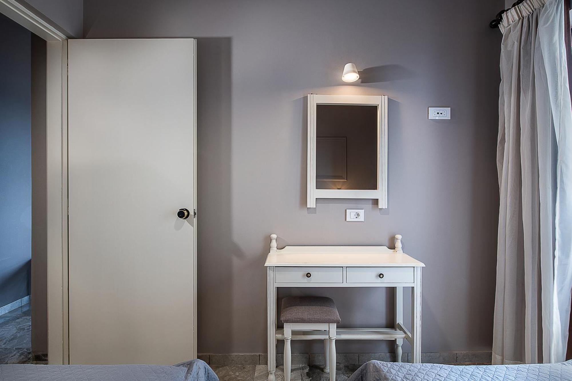 Lia Beachfront Apartments Stalós Zimmer foto